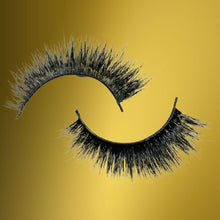 Load image into Gallery viewer, Violet 3D Mink Lashes
