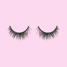 Load image into Gallery viewer, Chloe 3D Mink Lashes
